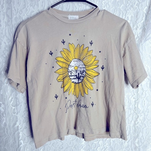 urban nation Tops - Urban Nation XS Sunflower Western Desert Crop Top